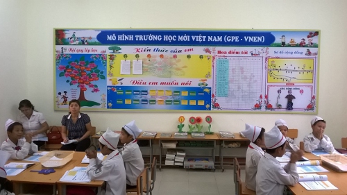 GDTH. Trường học mới Việt Nam quyết tâm thực hiện tốt nhiệm vụ năm học 2015- 2016.