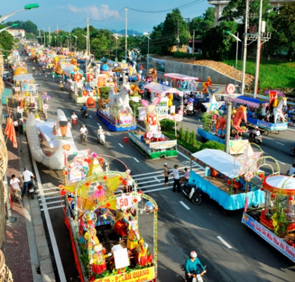 Lễ hội Thành Tuyên 2015: Quảng bá mảnh đất, con người xứ Tuyên