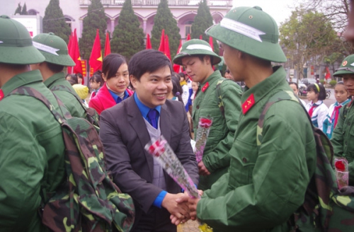 VP. Tưng bừng ngày hội tòng quân