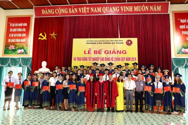 Trường Cao đẳng Sư phạm Điện Biên tổ chức Lễ bế giảng và trao bằng tốt nghiệp Cao đẳng hệ chính qui năm 2019