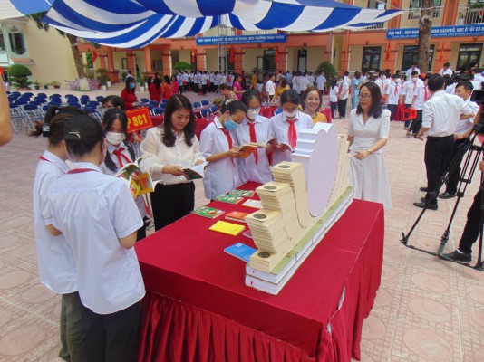 Triển khai tài liệu “Hướng dẫn xây dựng xã hội học tập” của Bộ Giáo dục và Đào tạo